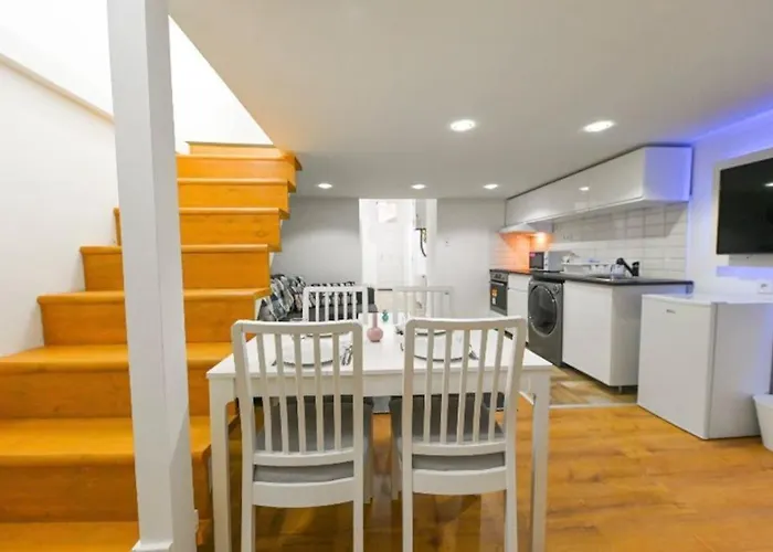 Lovely Flat In Damjanich Street - Leonard Apartamento Budapeste