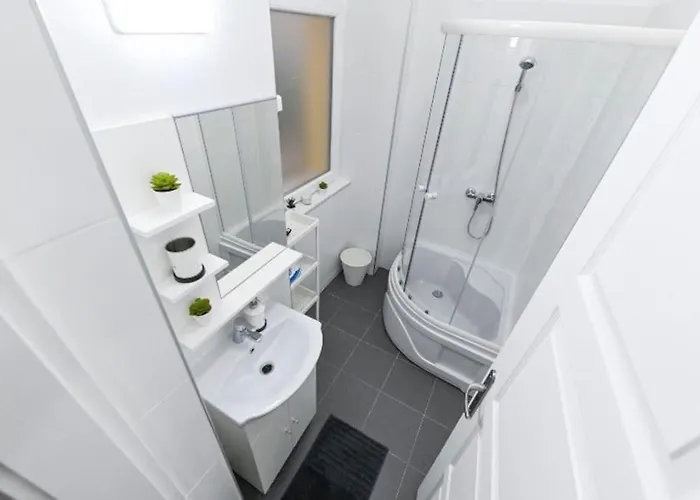 Lovely Flat In Damjanich Street - Leonard アパート *